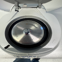 Eppendorf MiniSpin plus Centrifuge image 0